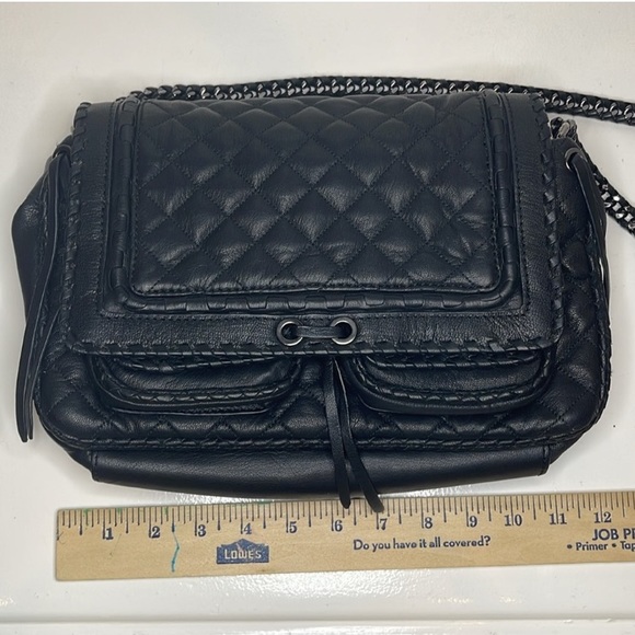 Zara Handbags - ZARA Quilted Leather W/Crossbody Chain Strap Black Chic City Bag RARE